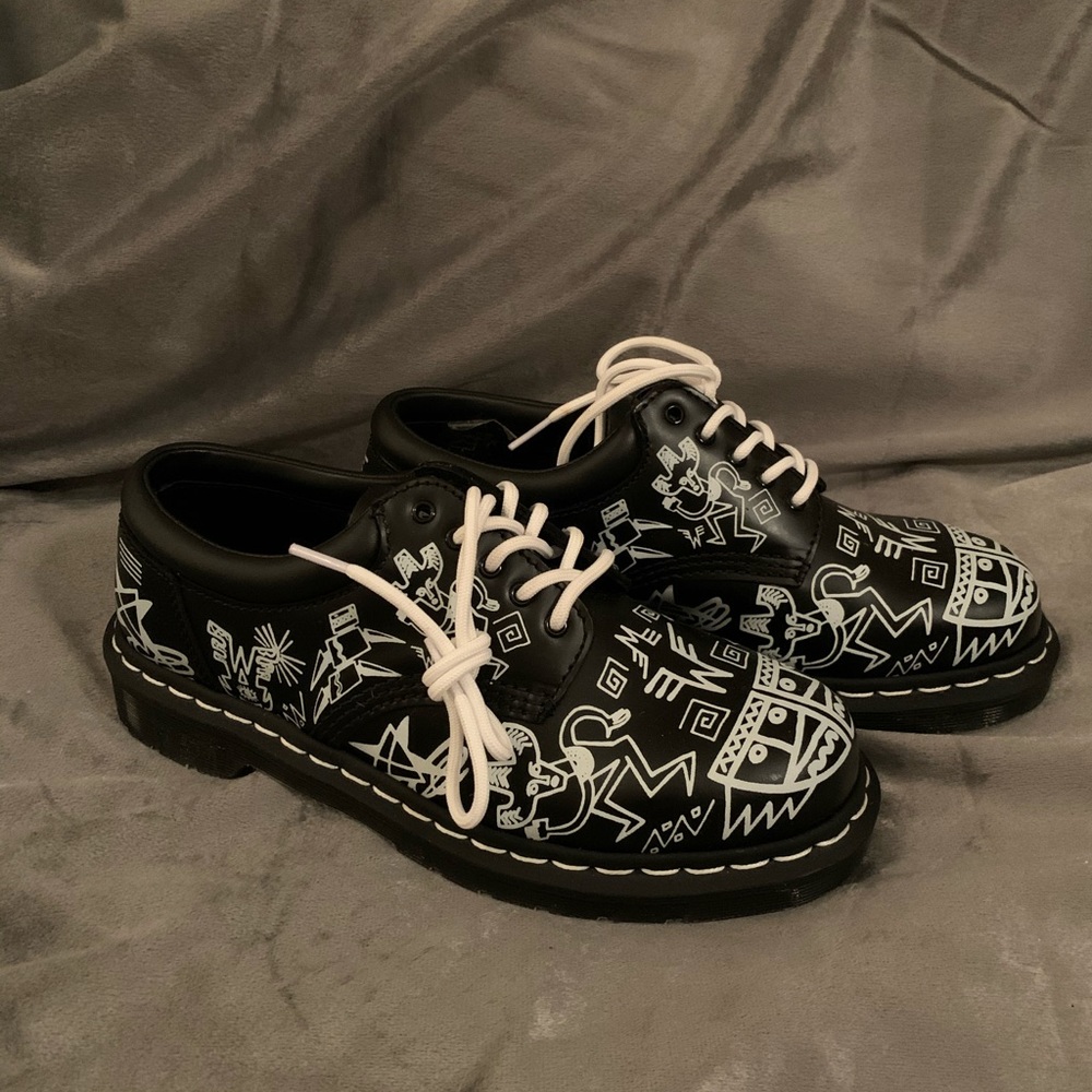 Mark Wigan Dr. Martens 8053 Oxford shoes